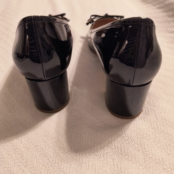 KATE SPADE Bette Black Patent Leather Block Heel Pump size 6.5 - Picture 3 of 6